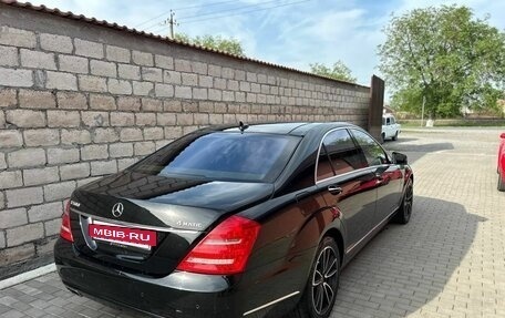 Mercedes-Benz S-Класс, 2011 год, 1 750 000 рублей, 4 фотография