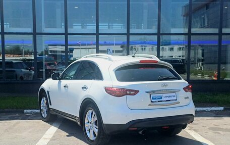 Infiniti QX70, 2015 год, 2 649 000 рублей, 7 фотография