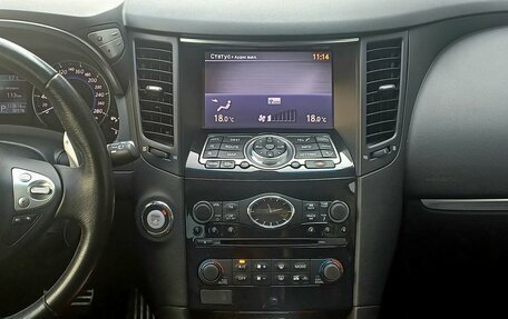 Infiniti QX70, 2015 год, 2 649 000 рублей, 15 фотография
