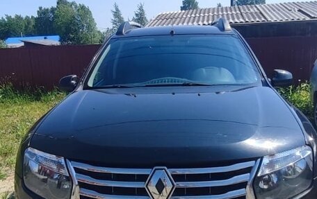 Renault Duster I рестайлинг, 2014 год, 855 000 рублей, 2 фотография
