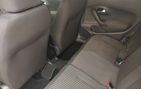 Volkswagen Polo VI (EU Market), 2013 год, 665 000 рублей, 33 фотография
