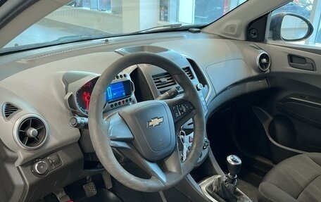 Chevrolet Aveo III, 2015 год, 720 000 рублей, 10 фотография