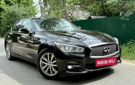 Infiniti Q50 I рестайлинг, 2015 год, 2 079 000 рублей, 13 фотография