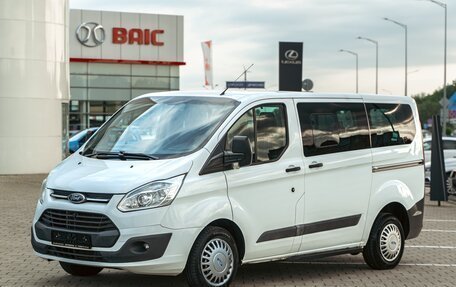 Ford Tourneo Custom I рестайлинг, 2013 год, 1 195 000 рублей, 1 фотография