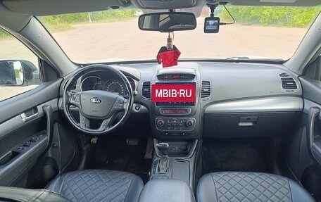 KIA Sorento II рестайлинг, 2015 год, 1 550 000 рублей, 13 фотография