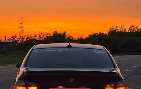 BMW 3 серия, 2005 год, 800 000 рублей, 2 фотография