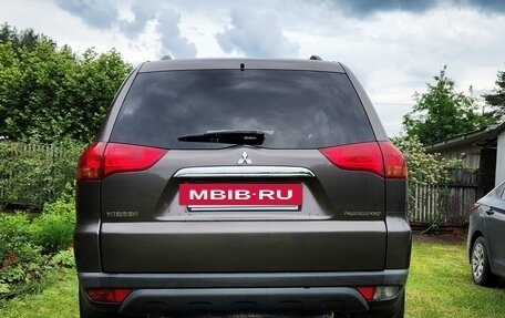 Mitsubishi Pajero Sport II рестайлинг, 2012 год, 1 700 000 рублей, 4 фотография