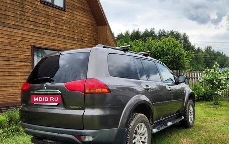 Mitsubishi Pajero Sport II рестайлинг, 2012 год, 1 700 000 рублей, 3 фотография