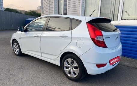 Hyundai Solaris II рестайлинг, 2013 год, 580 000 рублей, 3 фотография