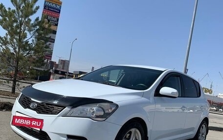 KIA cee'd I рестайлинг, 2012 год, 896 000 рублей, 11 фотография