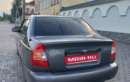 Hyundai Accent II, 2006 год, 450 000 рублей, 2 фотография