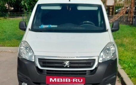 Peugeot Partner II рестайлинг 2, 2021 год, 1 450 000 рублей, 2 фотография