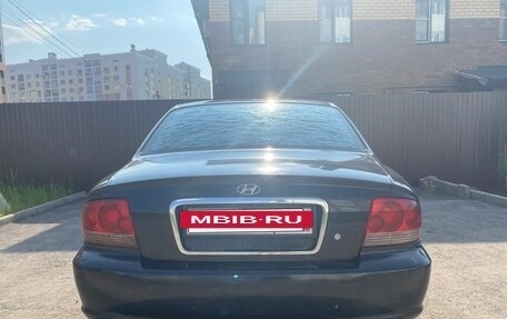Hyundai Sonata IV рестайлинг, 2005 год, 410 000 рублей, 5 фотография