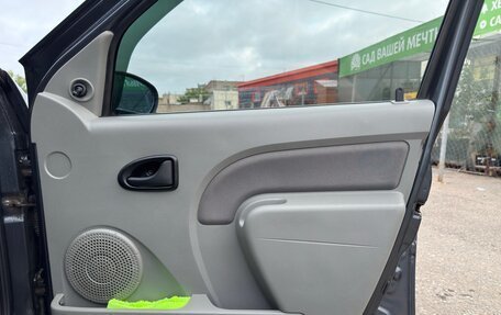 Renault Logan I, 2009 год, 650 000 рублей, 20 фотография