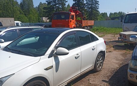 Chevrolet Cruze II, 2013 год, 450 000 рублей, 2 фотография