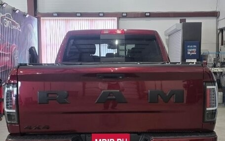 Dodge RAM IV, 2018 год, 4 500 000 рублей, 3 фотография