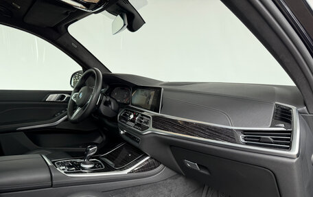 BMW X7, 2021 год, 9 750 000 рублей, 11 фотография