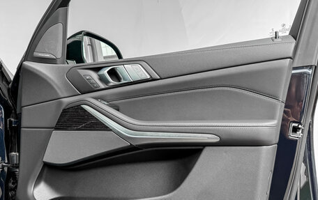BMW X7, 2021 год, 9 750 000 рублей, 24 фотография