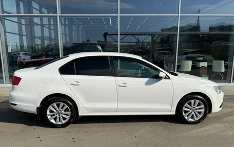 Volkswagen Jetta VI, 2013 год, 915 000 рублей, 3 фотография