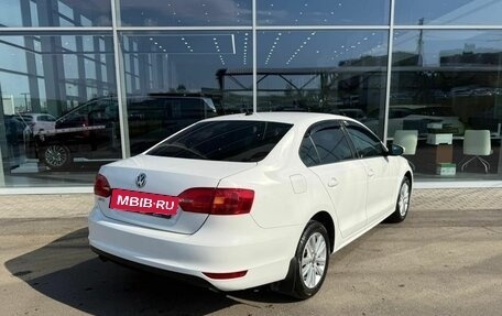 Volkswagen Jetta VI, 2013 год, 915 000 рублей, 4 фотография