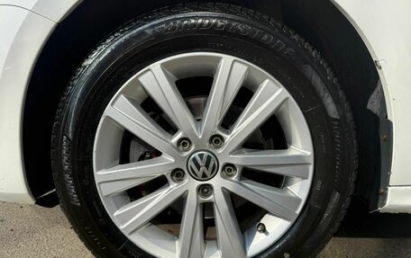 Volkswagen Jetta VI, 2013 год, 915 000 рублей, 8 фотография