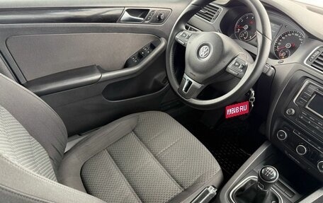Volkswagen Jetta VI, 2013 год, 915 000 рублей, 10 фотография