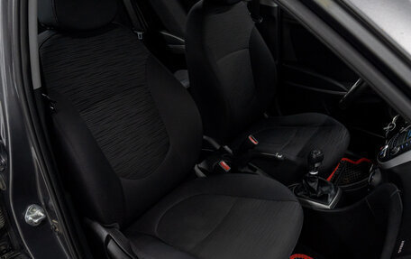 Hyundai Solaris II рестайлинг, 2015 год, 999 999 рублей, 17 фотография