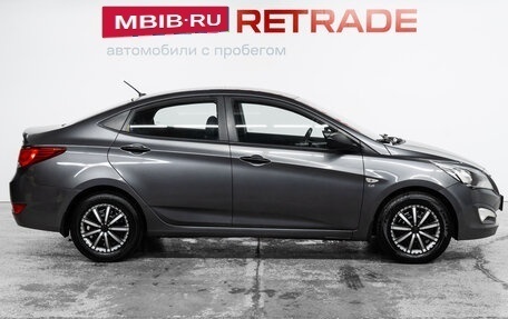 Hyundai Solaris II рестайлинг, 2015 год, 999 999 рублей, 5 фотография