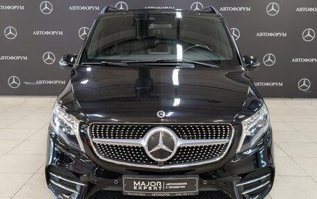 Mercedes-Benz V-Класс, 2020 год, 5 995 000 рублей, 2 фотография