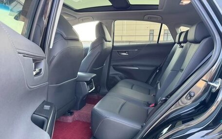 Toyota Venza, 2022 год, 3 530 000 рублей, 19 фотография