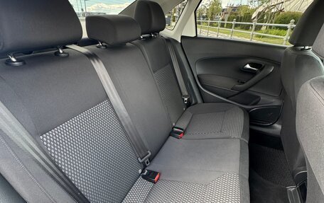 Volkswagen Polo VI (EU Market), 2013 год, 1 099 000 рублей, 30 фотография