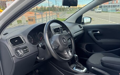 Volkswagen Polo VI (EU Market), 2013 год, 1 099 000 рублей, 20 фотография