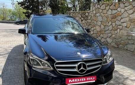 Mercedes-Benz E-Класс, 2014 год, 2 500 000 рублей, 3 фотография