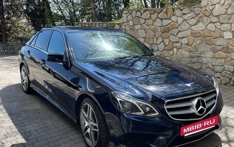 Mercedes-Benz E-Класс, 2014 год, 2 500 000 рублей, 4 фотография