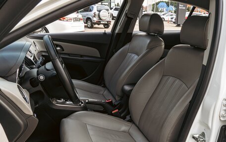 Chevrolet Cruze II, 2013 год, 895 000 рублей, 10 фотография