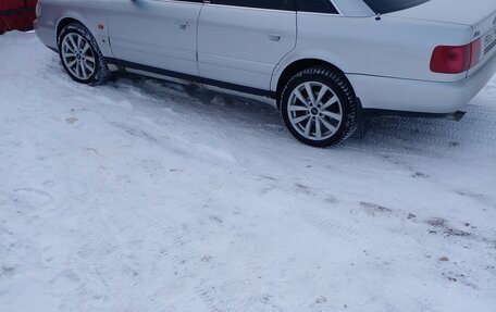 Audi A6, 1996 год, 650 000 рублей, 10 фотография