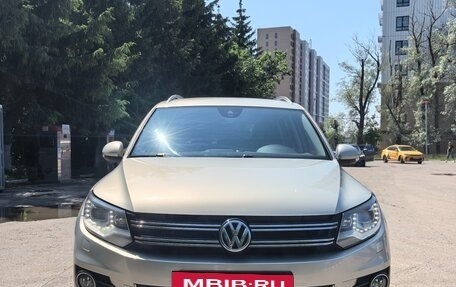Volkswagen Tiguan I, 2015 год, 1 750 000 рублей, 6 фотография
