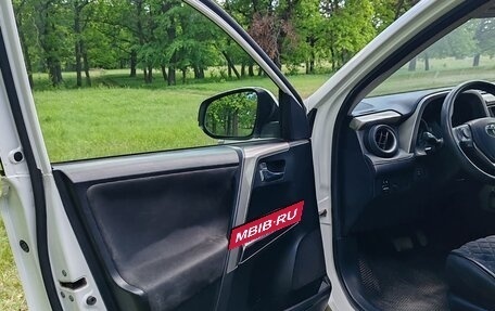 Toyota RAV4, 2016 год, 2 100 000 рублей, 6 фотография
