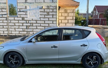 Hyundai i30 I, 2010 год, 760 000 рублей, 3 фотография