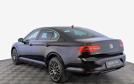 Volkswagen Passat B8 рестайлинг, 2019 год, 1 950 000 рублей, 7 фотография