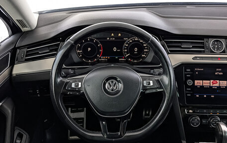 Volkswagen Passat B8 рестайлинг, 2019 год, 1 950 000 рублей, 21 фотография