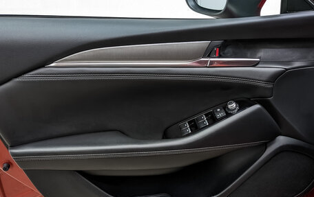 Mazda 6, 2021 год, 2 600 000 рублей, 19 фотография
