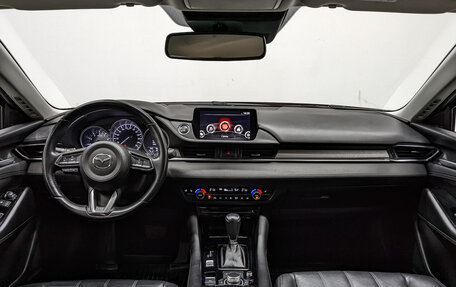 Mazda 6, 2021 год, 2 600 000 рублей, 14 фотография