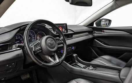 Mazda 6, 2021 год, 2 600 000 рублей, 15 фотография