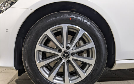 Mercedes-Benz E-Класс, 2019 год, 3 050 000 рублей, 12 фотография