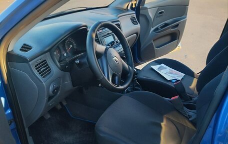 KIA Rio II, 2010 год, 800 000 рублей, 5 фотография