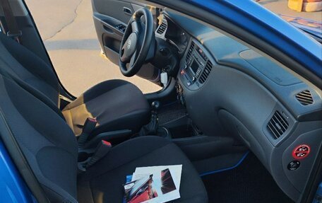 KIA Rio II, 2010 год, 800 000 рублей, 6 фотография