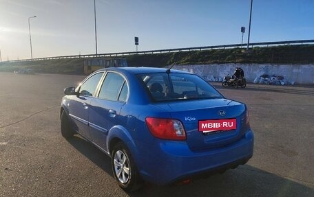 KIA Rio II, 2010 год, 800 000 рублей, 4 фотография