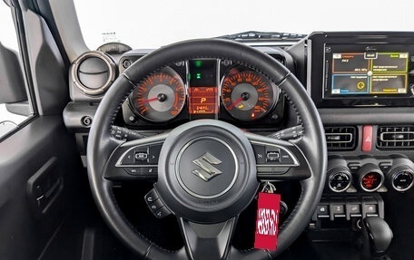 Suzuki Jimny, 2020 год, 2 650 000 рублей, 21 фотография