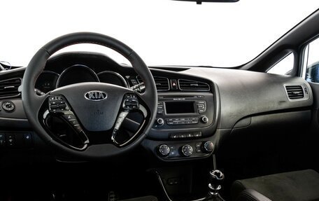 KIA cee'd GT II, 2014 год, 1 199 000 рублей, 12 фотография